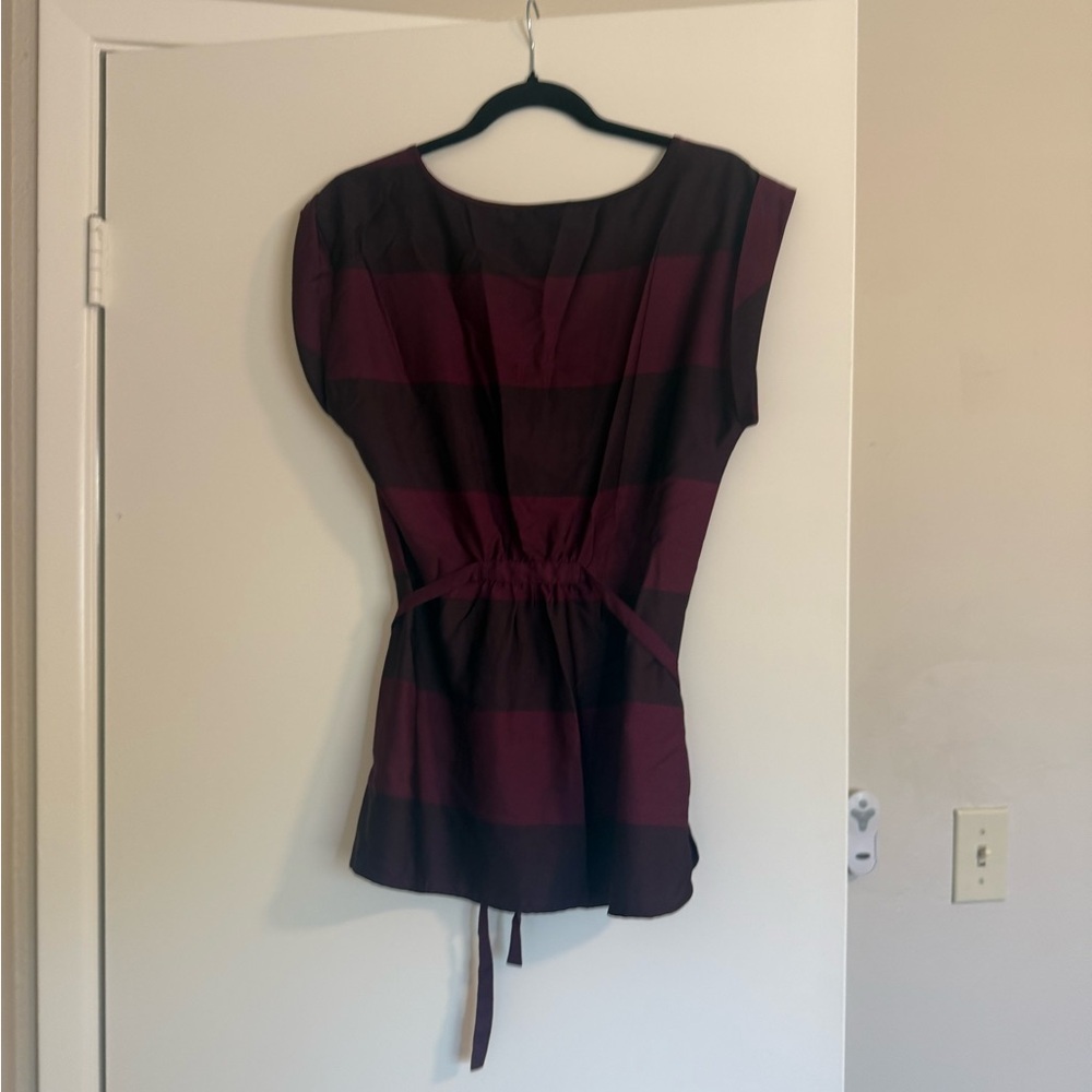 Ann Taylor Red and Black Cap Sleeve Blouse with Tie Front